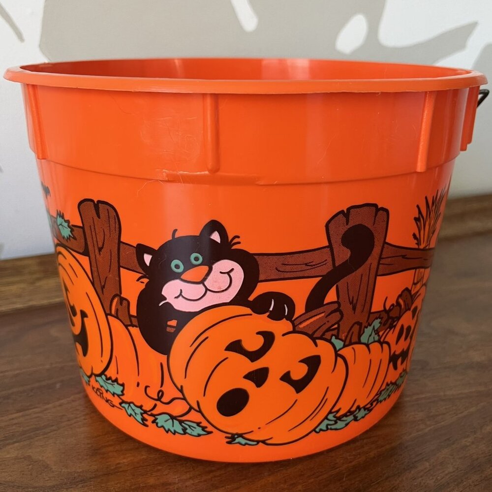 Vintage Kling Shamrock Industries Halloween Candy Bucket Pail Cat Pumpkins '90s